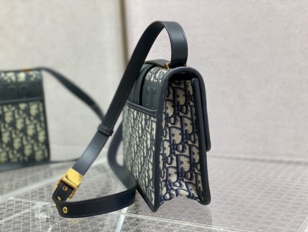 Dior 30 Montaigne Bag