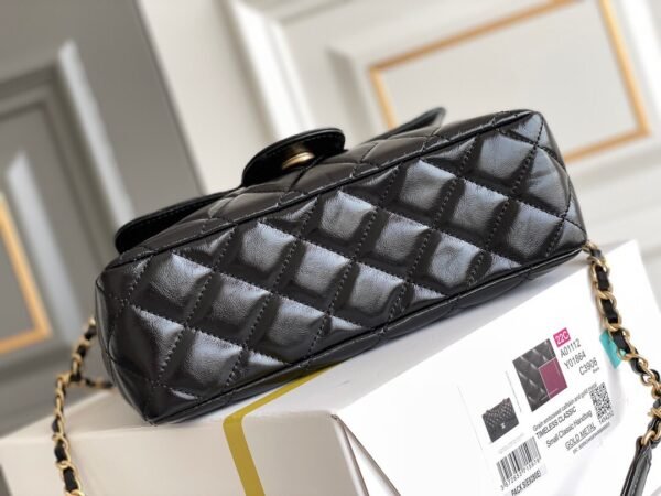 香奈儿 hobo 中号黑色 (5) CHANEL Hobo Bag Calfskin shoulder/crossbody Medium hobo bag