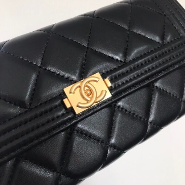 香奈儿 leboy 黑金羊皮长夹 (4) CHANEL leboy long wallet