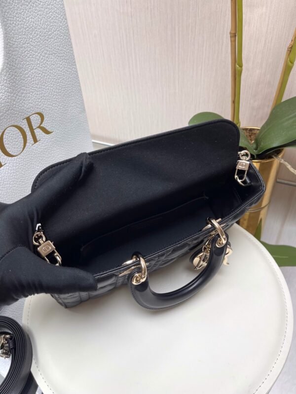 黑色羊皮横版戴妃大号 (9) Dior Medium Lady D-Joy Bag Black