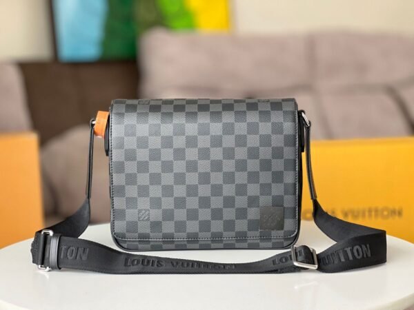 LV District PM Messenger Bag N42710
