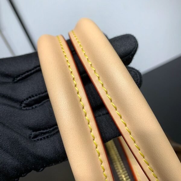 tivoli M40143 (2) LV tivoli M40143