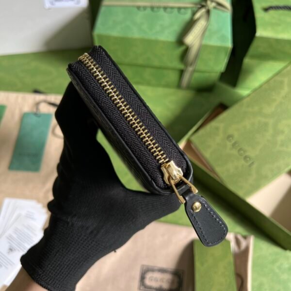 Gucci Elegant Black Leather Zip-Around Wallet 449391