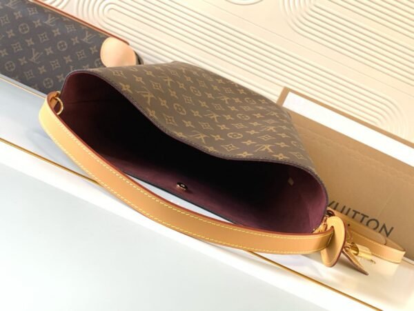 LOUIS VUITTON All In GM M12926