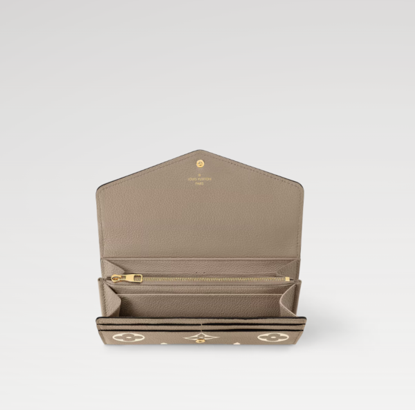 Sarah Wallet M81049