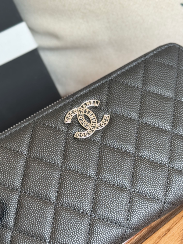 chanel 3803 (4) Chanel Zip Around Wallet