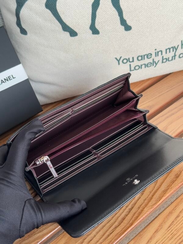 Chanel Women's Long Wallets
