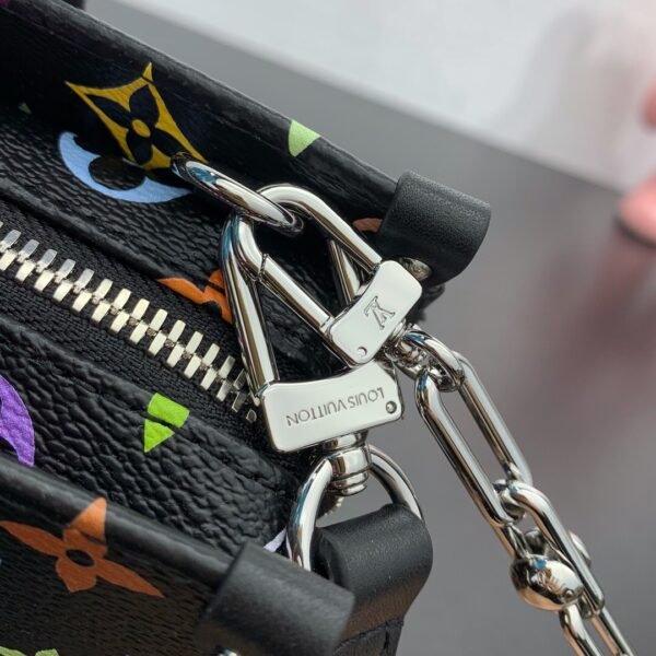 M13260 LV x TM OnTheGo East West Chain Bag (4) M13260 LV x TM OnTheGo East West Chain Bag