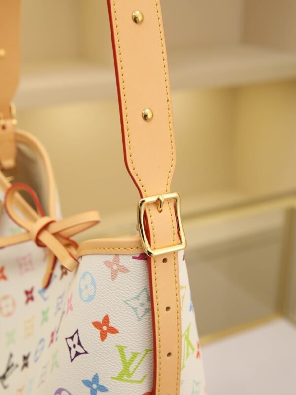 M13661 LV x TM CarryAll PM