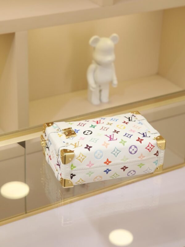 M14046 LV x TM Side Trunk MM