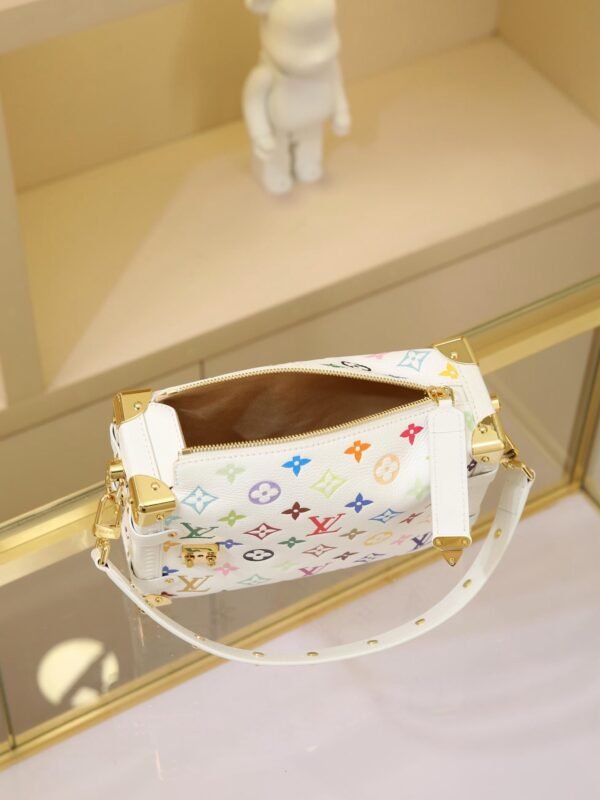 M14046 LV x TM Side Trunk MM