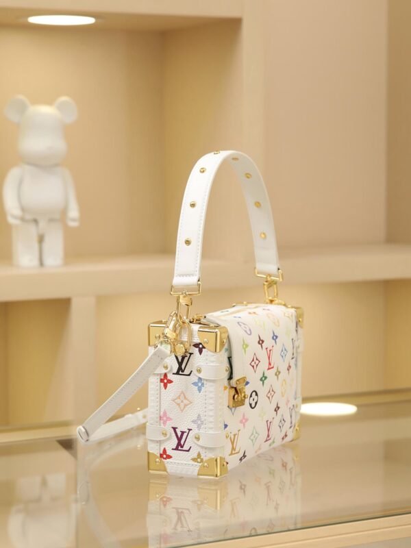 M14046 LV x TM Side Trunk MM