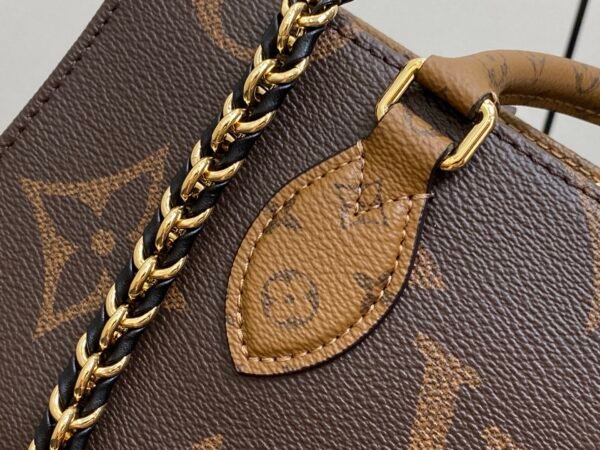 M14236 OnTheGo East West Chain (1) M14236 OnTheGo East West Chain