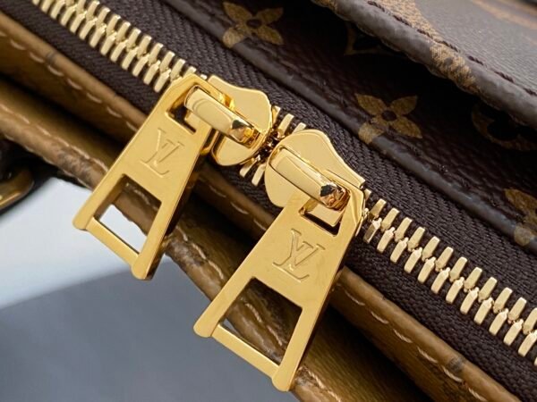 M14236 OnTheGo East West Chain (7) M14236 OnTheGo East West Chain