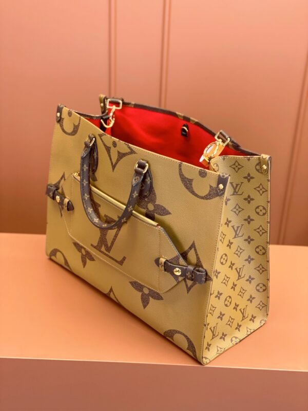 M46823 OnTheGo Voyage