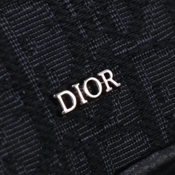 1ESPO298YKY_H03E (1) Dior Safari Bag with Strap