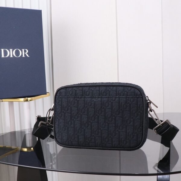1ESPO298YKY_H03E (4) Dior Safari Bag with Strap