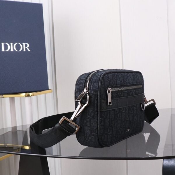 1ESPO298YKY_H03E (8) Dior Safari Bag with Strap