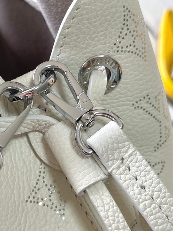 LV Bella M11841 (4) LV Bella M11841