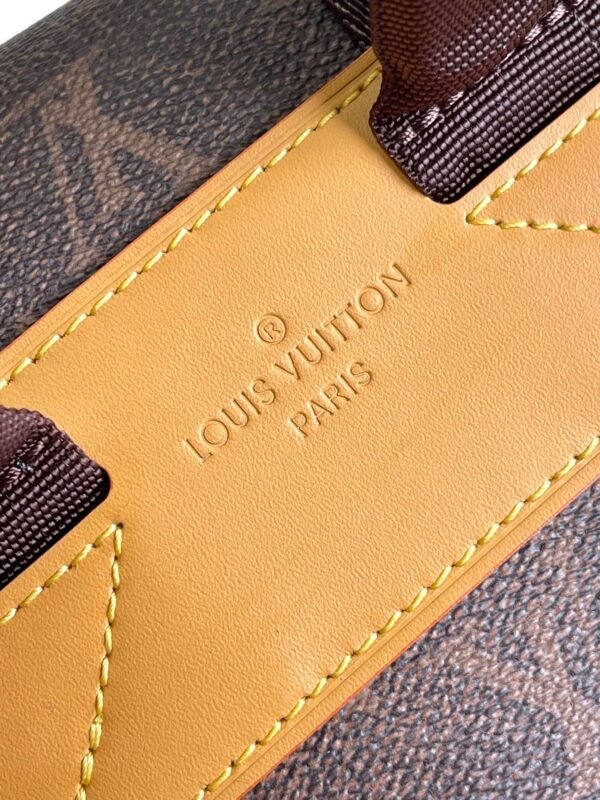 LV Montsouris Backpack M11540 (8) LV Montsouris Backpack M11540