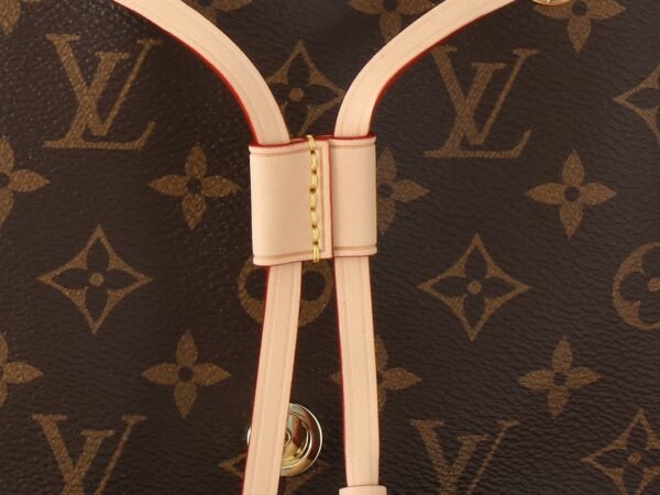 LOUIS VUITTON Montsouris Mini M11199