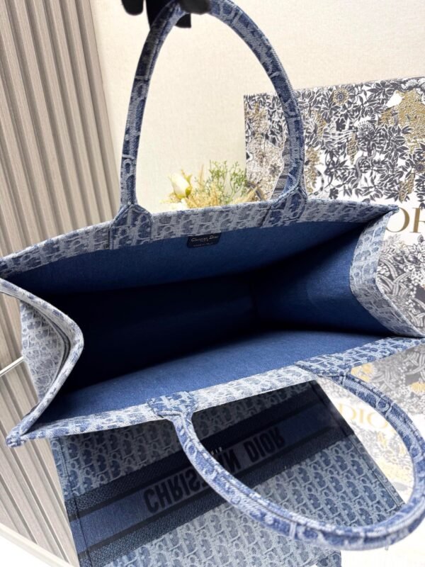 Large Dior Book Tote Denim blue (2) Large Dior Book Tote Denim blue