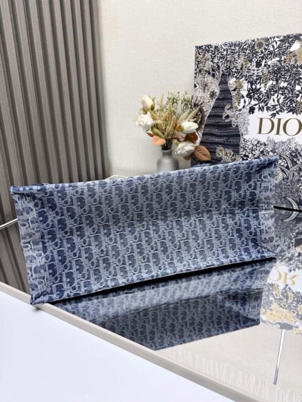 Large Dior Book Tote Denim blue (7) Large Dior Book Tote Denim blue