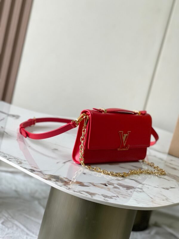 M12405 (7) LV Wallet On Chain Capucines M12405