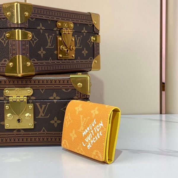 LV Envelope Business Card Holder M12664