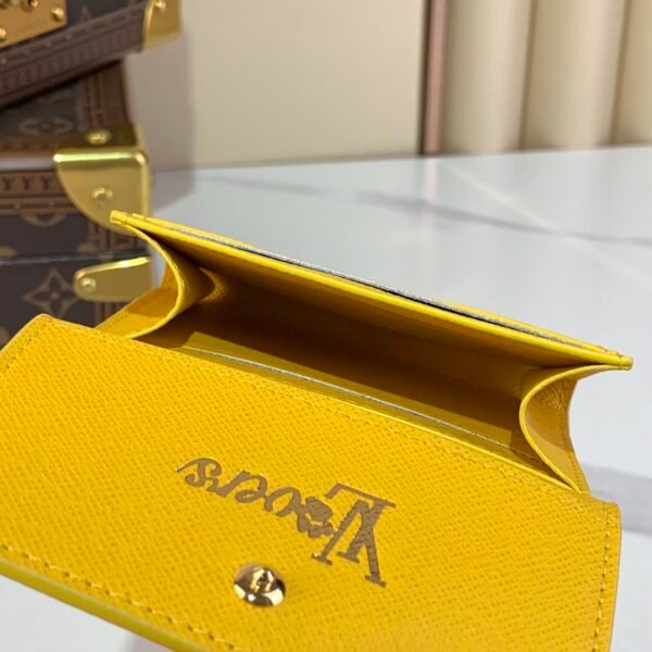 LV Envelope Business Card Holder M12664