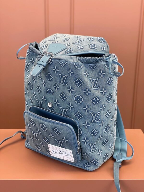 M22534 (1) LV MONTSOURIS Backpack M22534