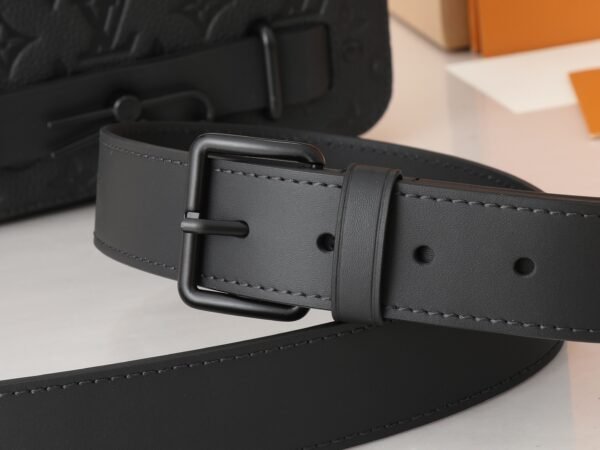 M23742 (6) Louis Vuitton Steamer Messenger M23742