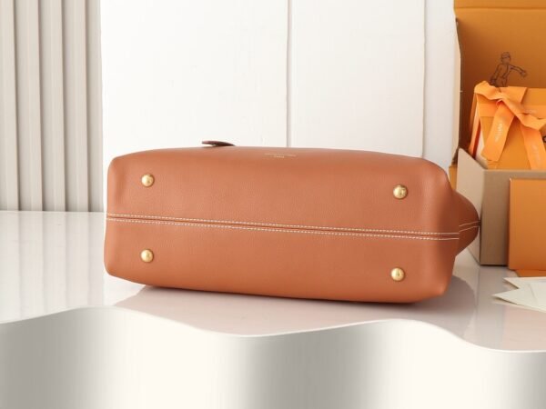 M25342 (4) LV Low Key Cabas MM M25342