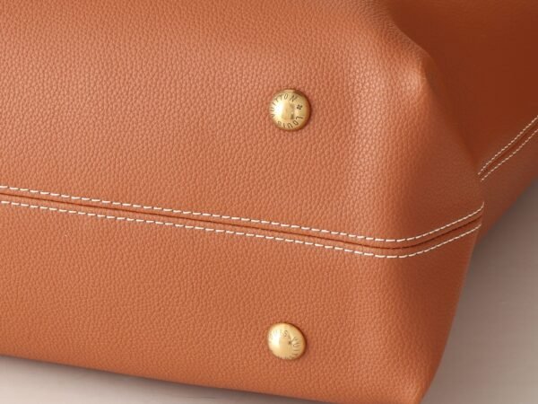 M25342 (7) LV Low Key Cabas MM M25342