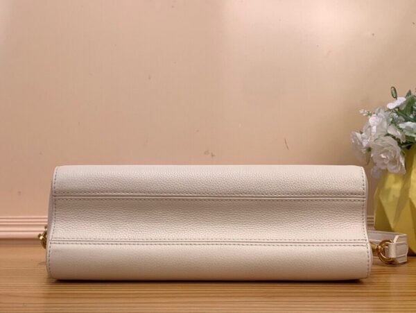 LV Soft Twist M25359