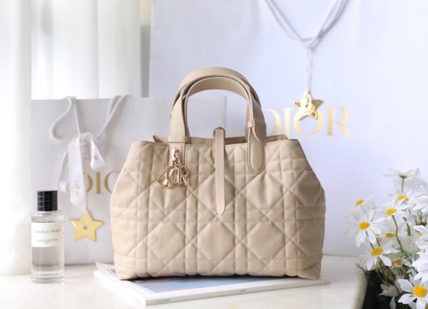Medium Dior Toujours Bag Desert Taupe