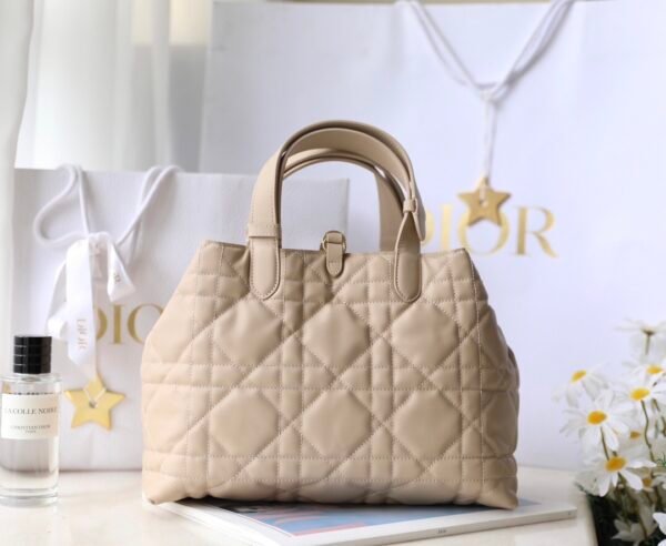 Medium Dior Toujours Bag Desert Taupe