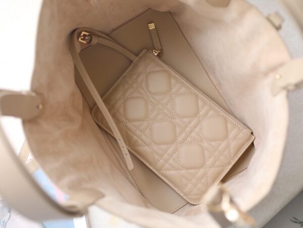 Medium Dior Toujours Bag Desert Taupe