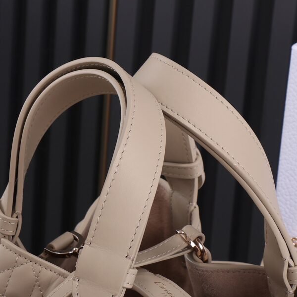 M2822OSHJ_M51U (5) Small Dior Toujours Bag Powder Beige