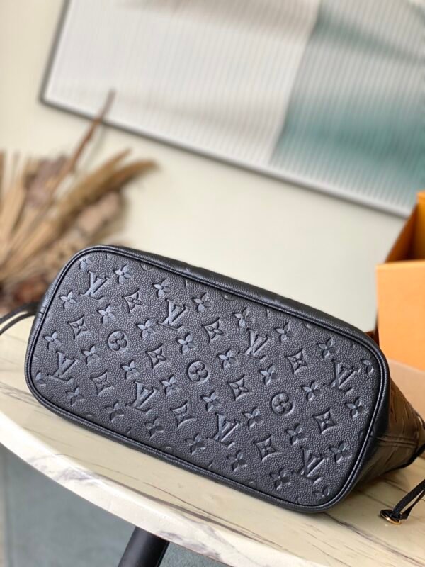 M45685 (6) LOUIS VUITTON Neverfull MM M45685