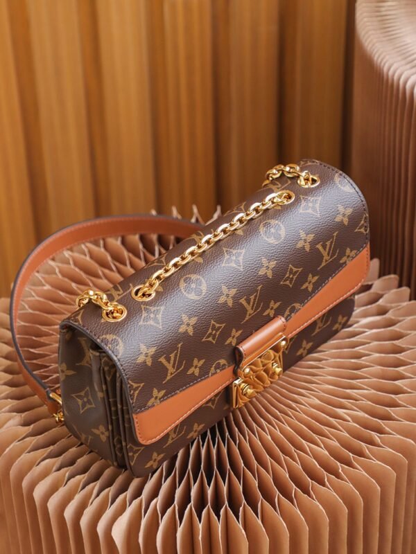 M46127 (4) Louis Vuitton Marceau M46127