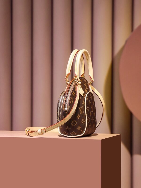 Louis Vuitton Ellipse PM M46196