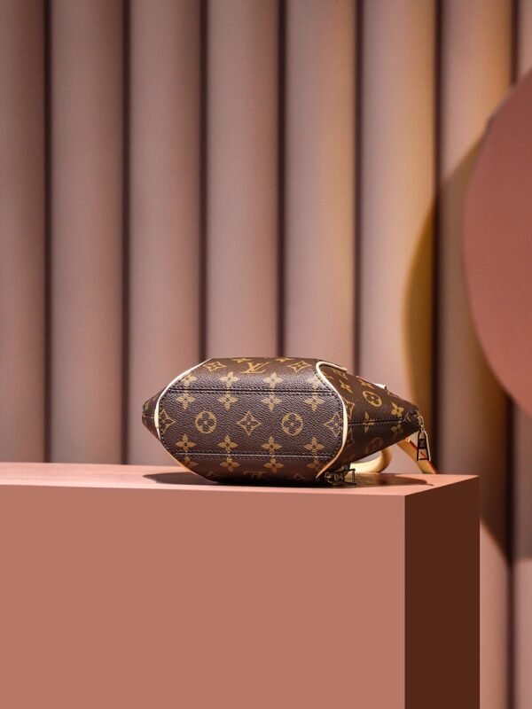Louis Vuitton Ellipse PM M46196