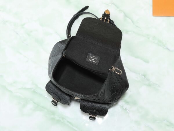 Louis Vuitton Backup Black M47072