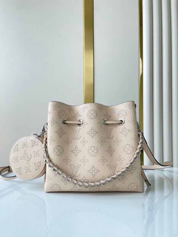 Louis Vuitton Bella M57201
