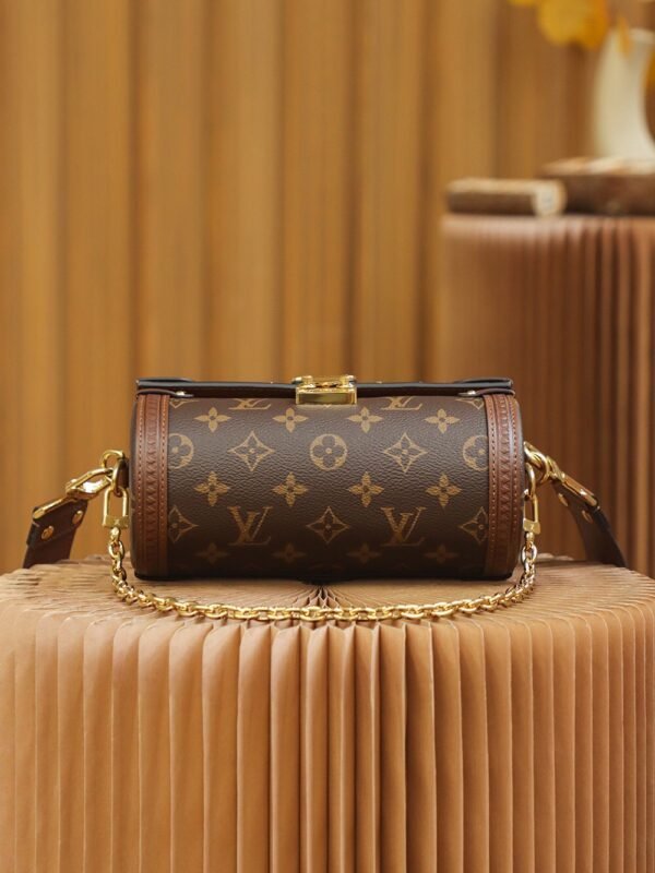 M57835 (1) Louis Vuitton Papillon Trunk M57835