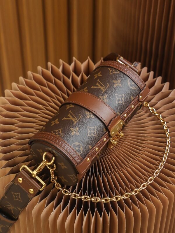 M57835 (5) Louis Vuitton Papillon Trunk M57835