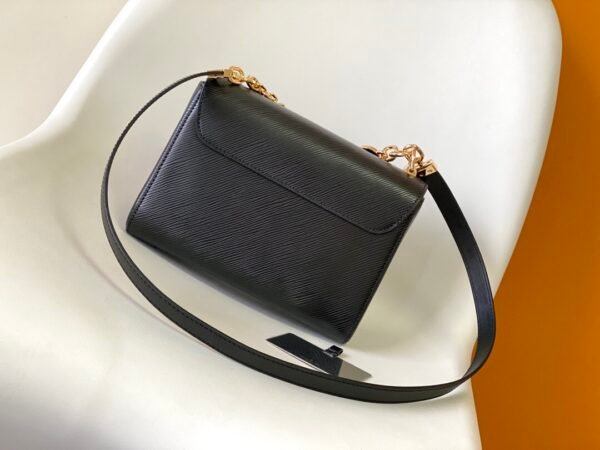 Louis Vuitton Twist MM handbags M59402