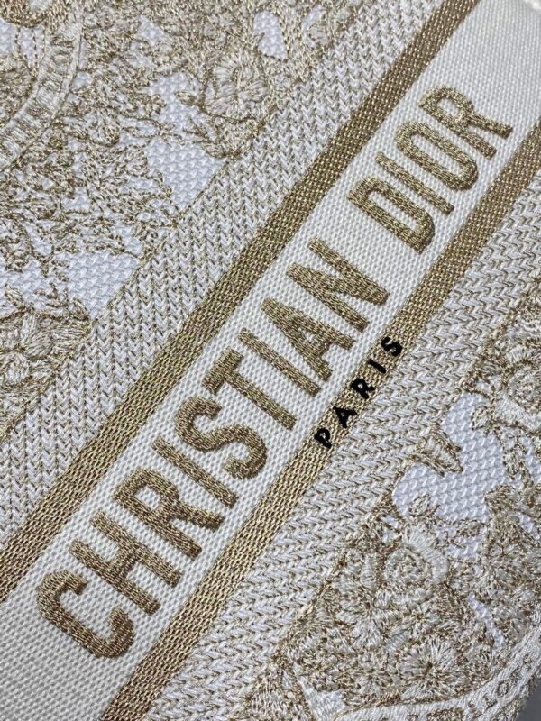 Medium Lady D-Lite Bag (5) Dior Medium Lady D-Lite Bag