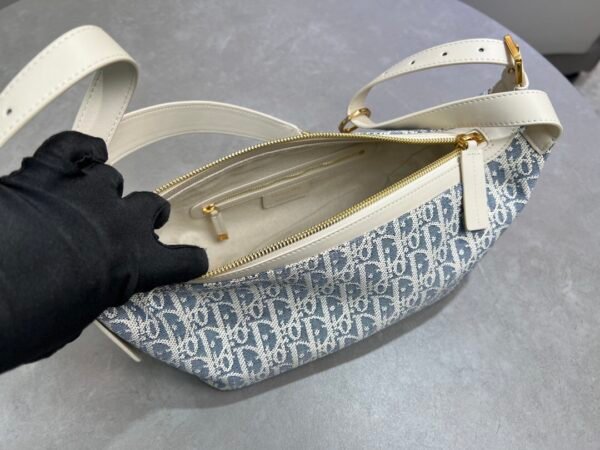 S3202UDFD_M925 (6) Dior Diorstar Hobo Bag with Chain Grey